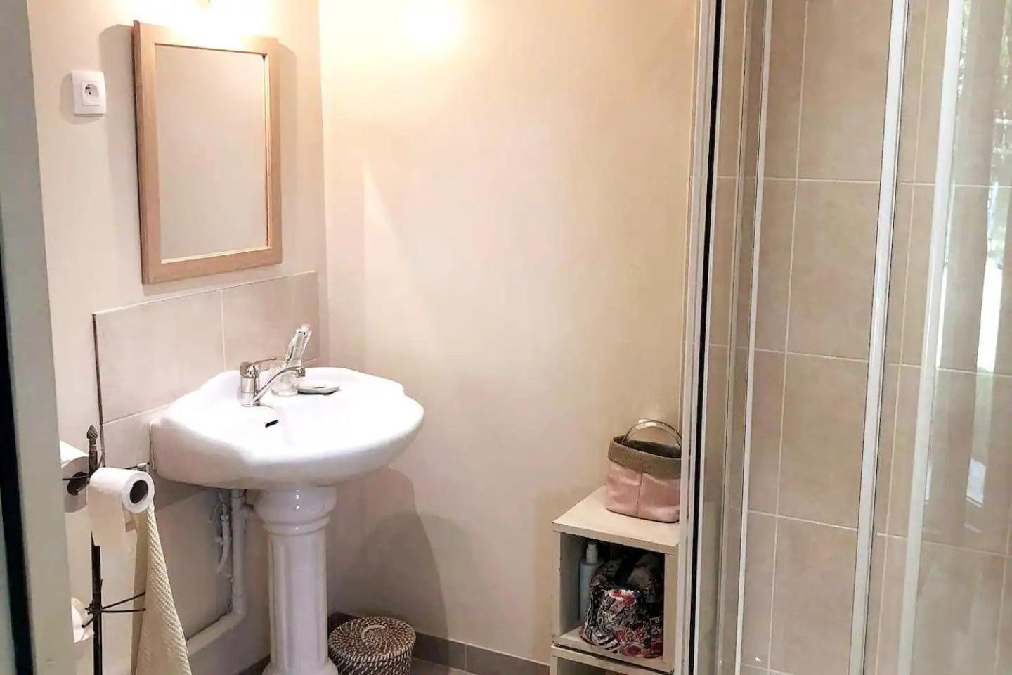 Charmant Cottage 8 Personnes En Normandie Cleuville Exteriör bild